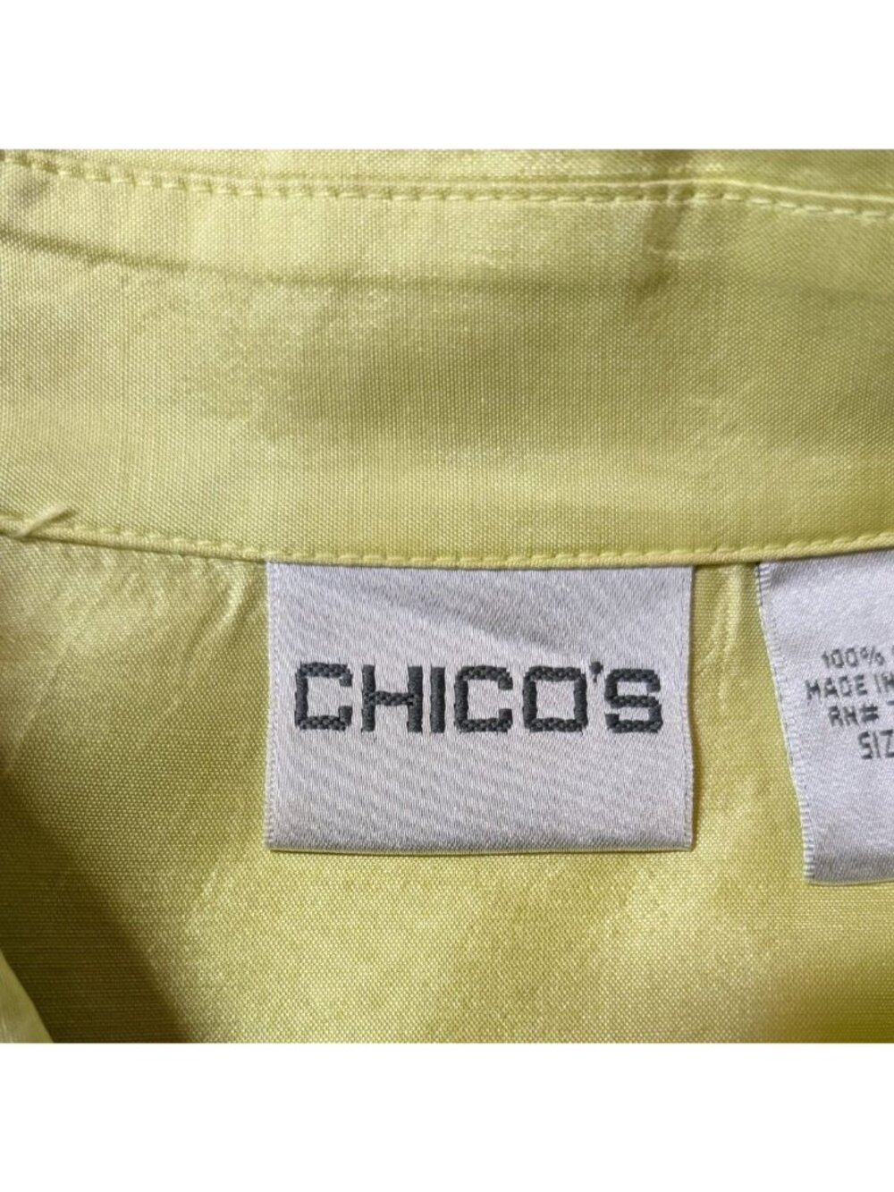 Chicos 100% Silk Top Blouse Size 2 (US 12 Large) Long Button-Up - Picture 3 of 6